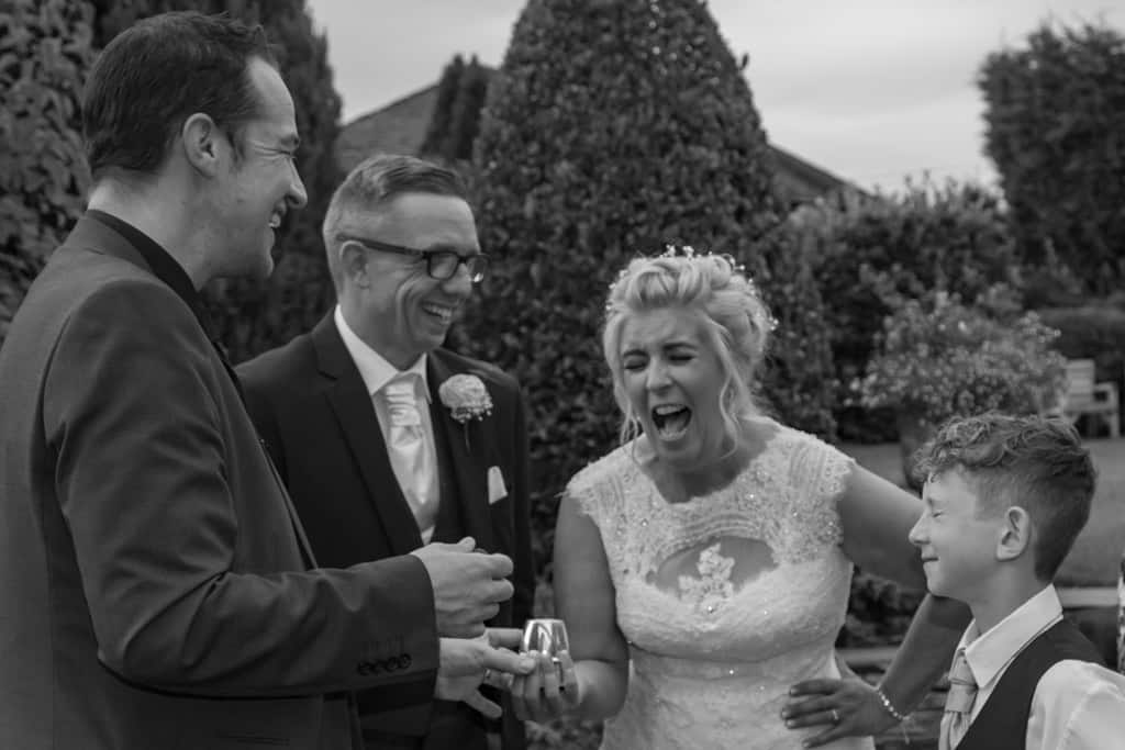 Bride reaction to pickpocket magic