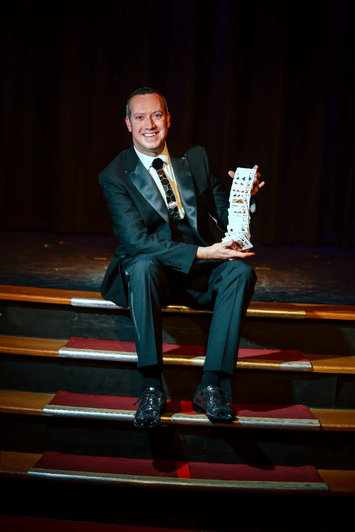 Stephen Barry - Magician