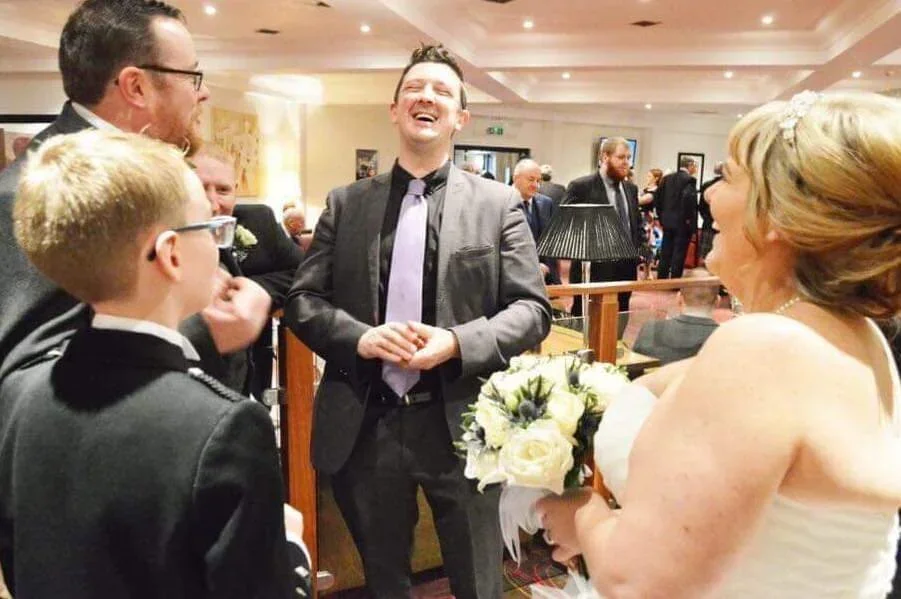 Leigh Milne - Magician